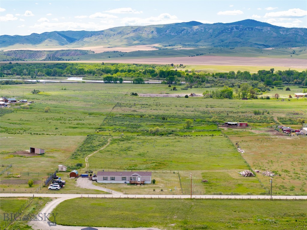 8815 Lazy Elk Road, Three Forks MT 59752
