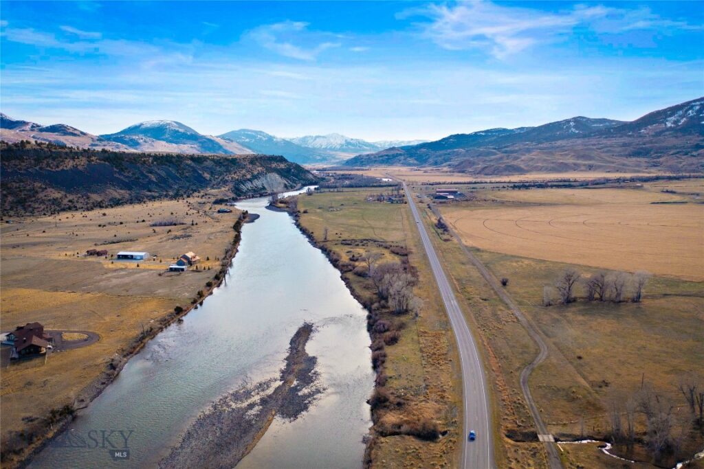 TBD HWY 89, Emigrant MT 59027