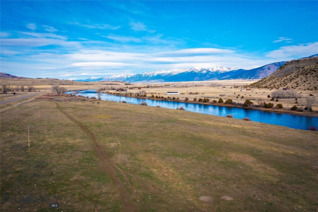 TBD HWY 89, Emigrant MT 59027