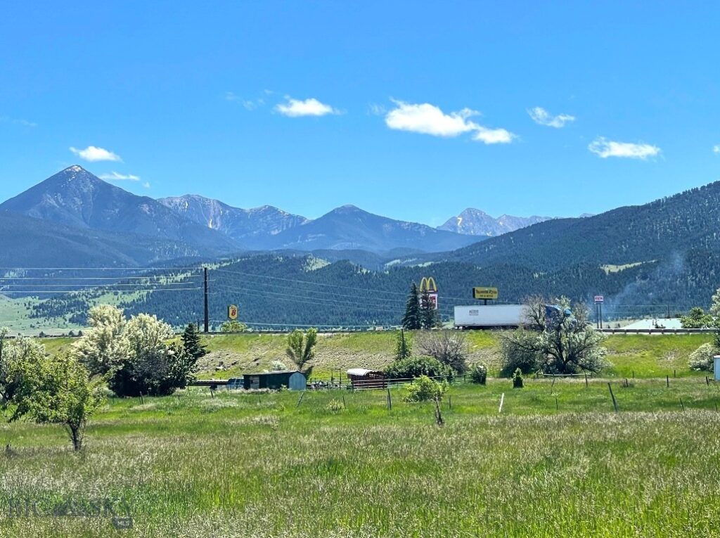 9 & 21 Rogers Lane, Livingston MT 59047