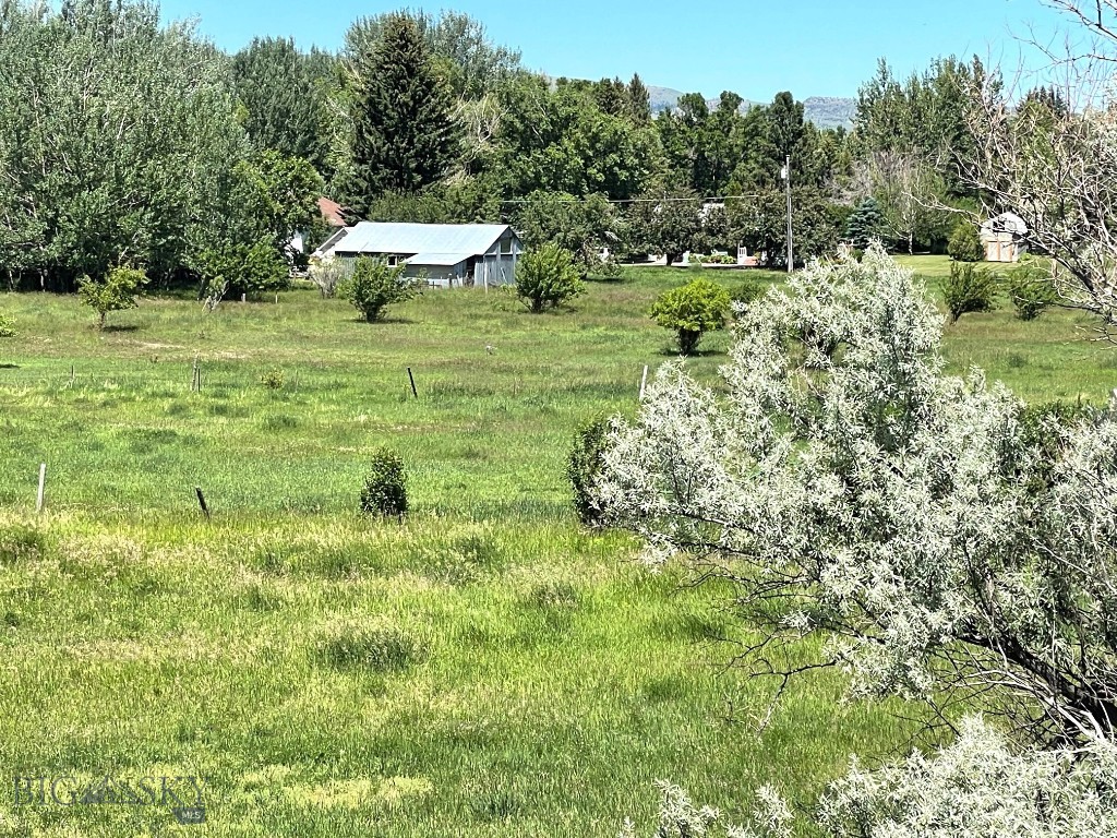 9 & 21 Rogers Lane, Livingston MT 59047