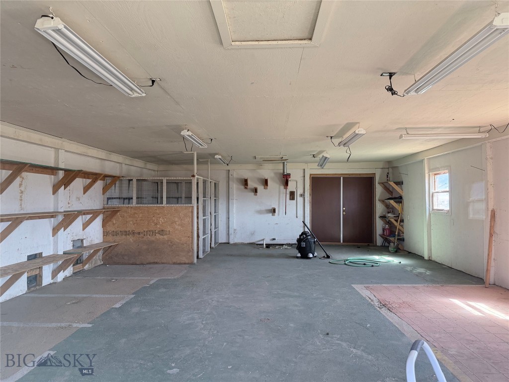 9 Paradise Ranch Road, Livingston MT 59047