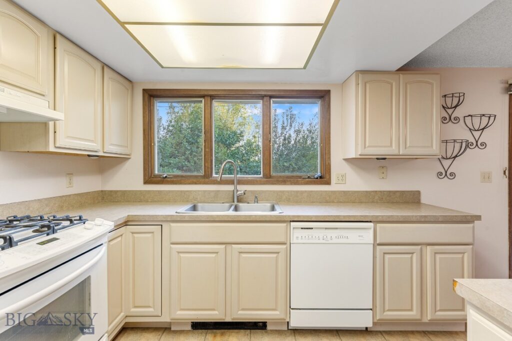 9 Big Horn Drive, Livingston MT 59047