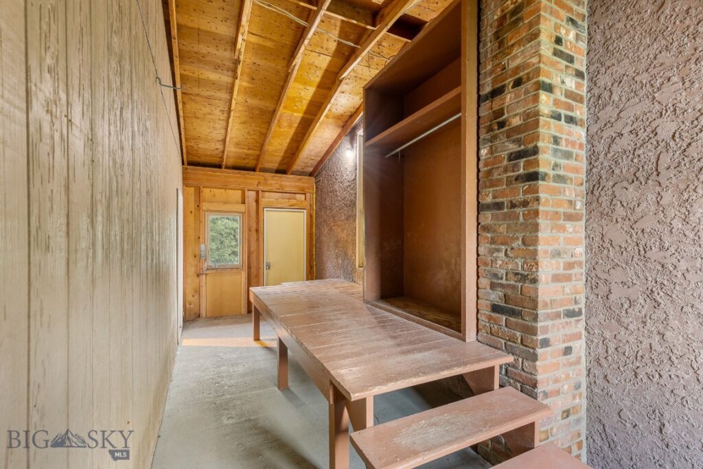 9 Big Horn Drive, Livingston MT 59047