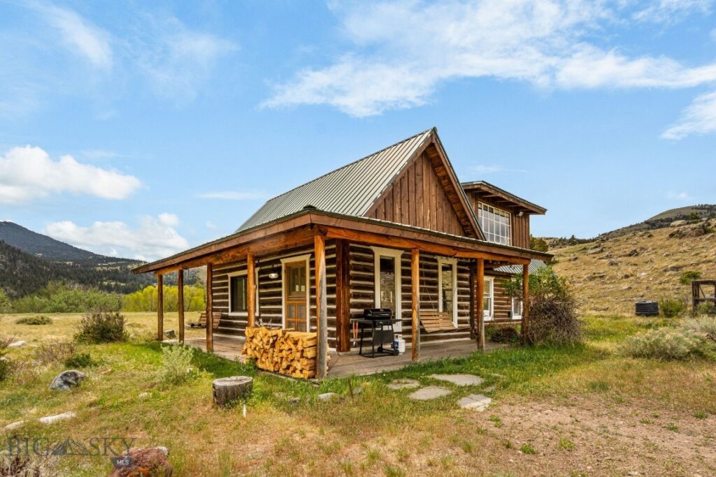 9 Grizzly Meadow Road, Emigrant MT 59027