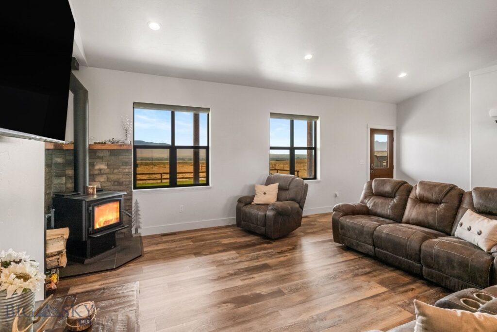 9 Sundust Lane, Twin Bridges MT 59754