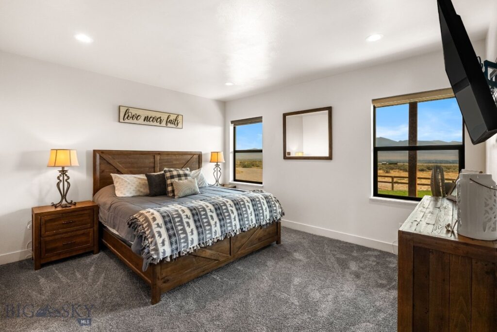 9 Sundust Lane, Twin Bridges MT 59754