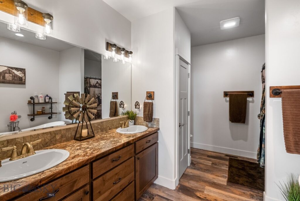 9 Sundust Lane, Twin Bridges MT 59754