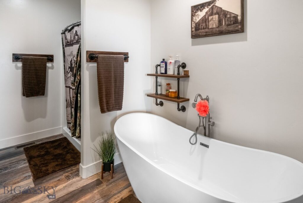 9 Sundust Lane, Twin Bridges MT 59754