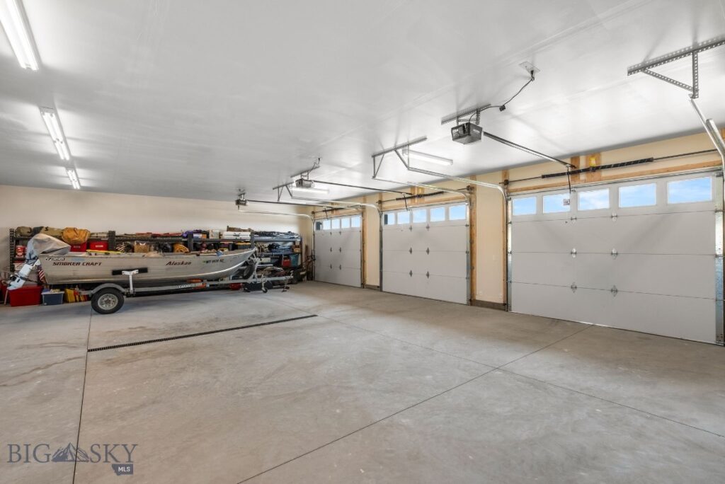 9 Sundust Lane, Twin Bridges MT 59754