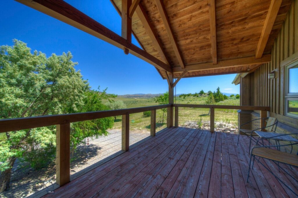 90 Fawn Meadow, Manhattan MT 59741