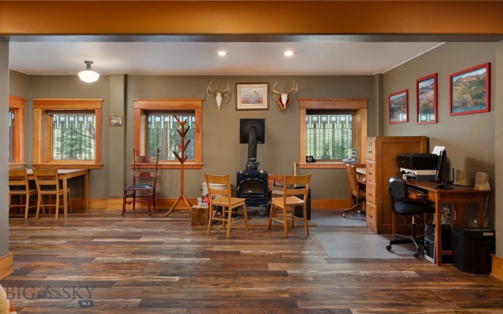 90 Fawn Meadow, Manhattan MT 59741
