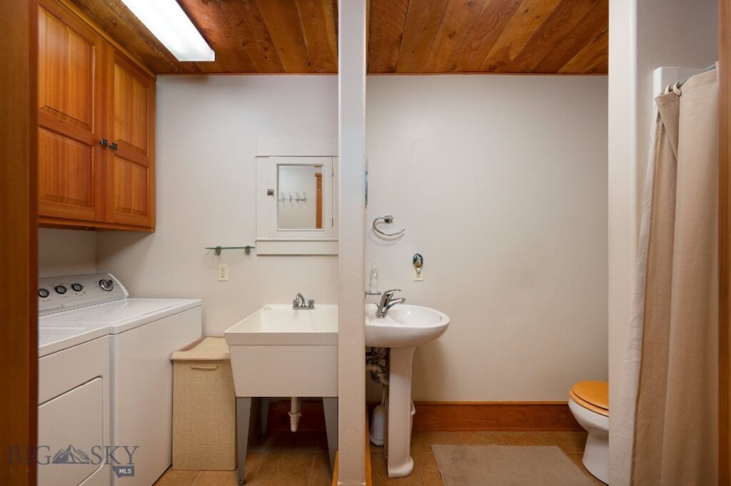90 Fawn Meadow, Manhattan MT 59741
