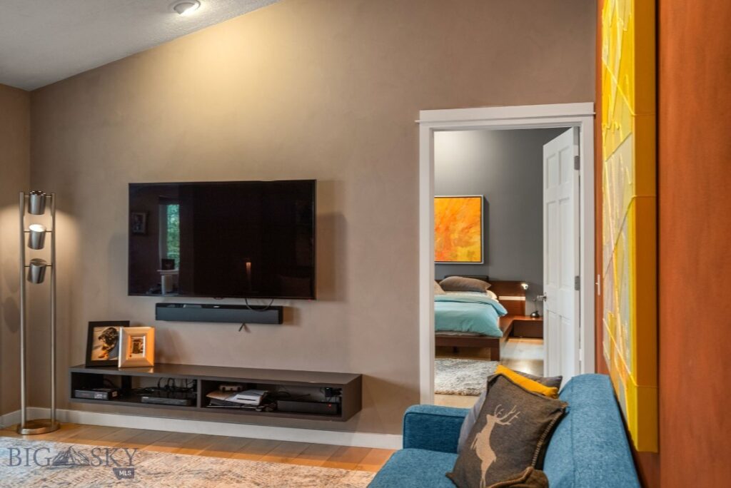 9000 S 19th Avenue, Bozeman MT 59718