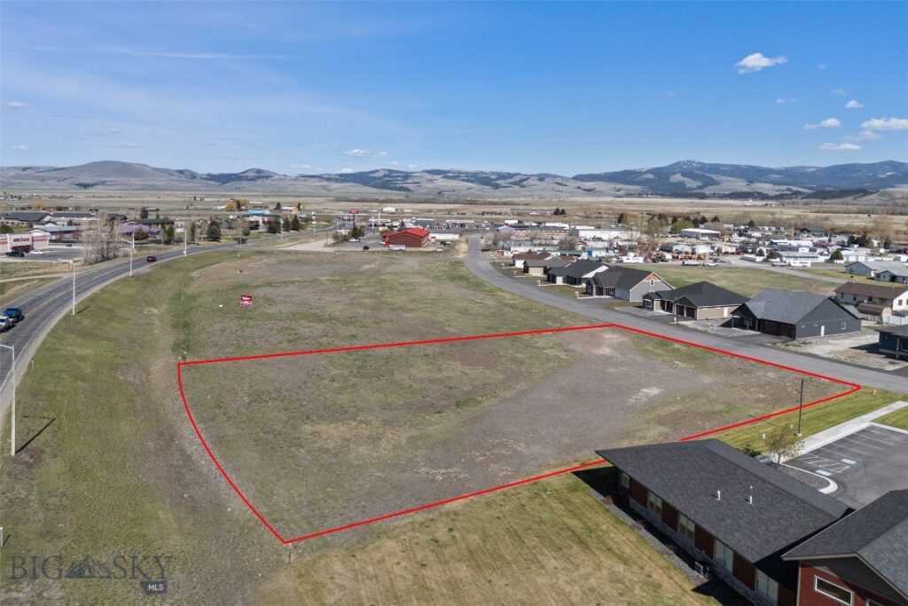 901 Sagebrush Lane, Deer Lodge MT 59722