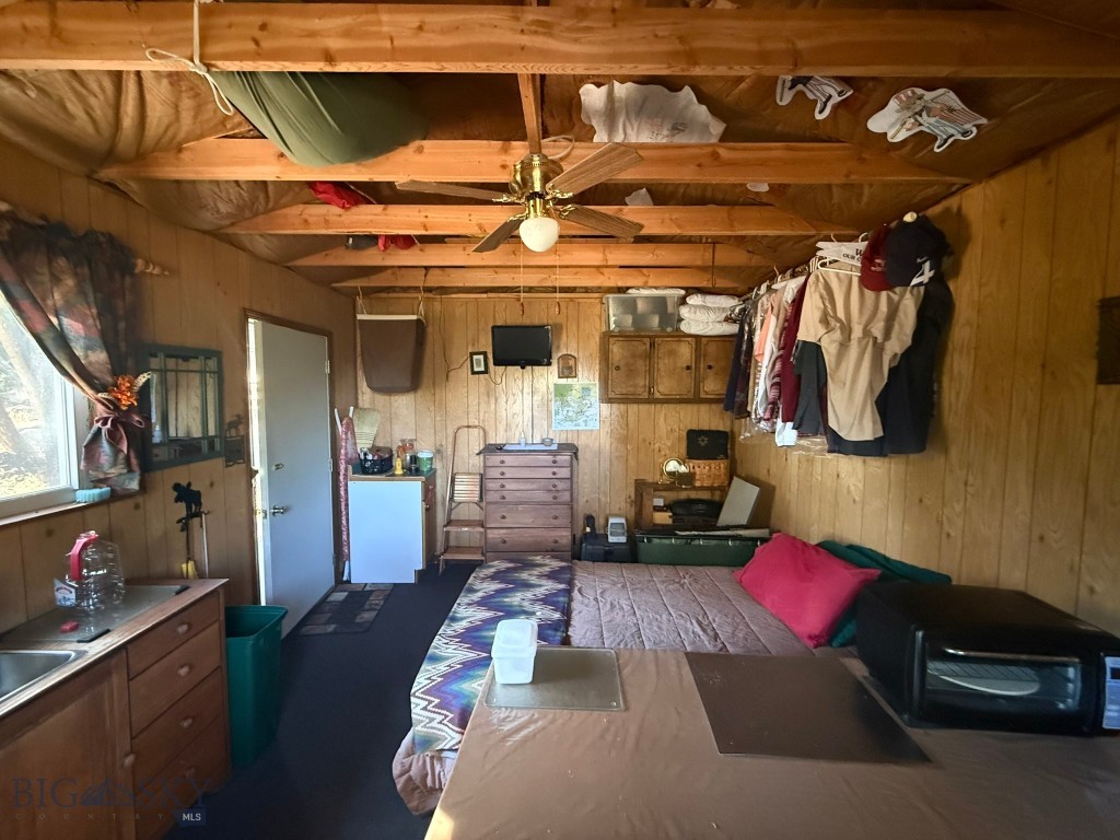 91 Upper Radar Creek Road, Whitehall MT 59759