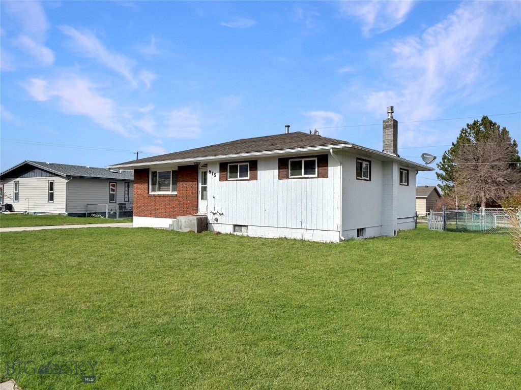 915 E Reeder Street, Dillon MT 59725