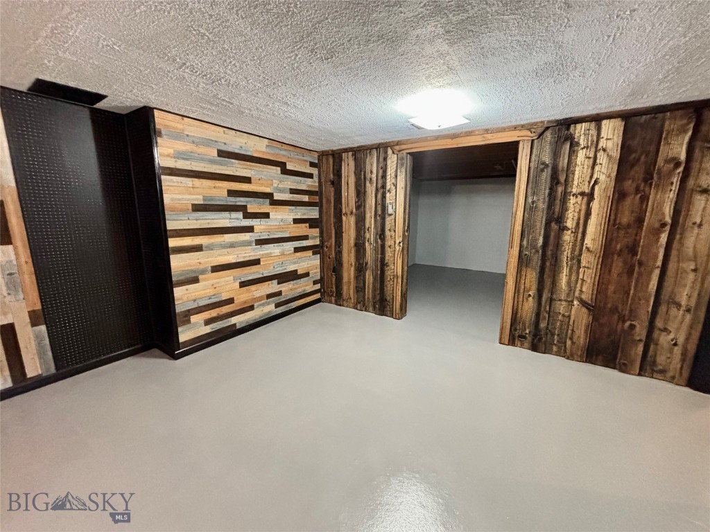 915 E Reeder Street, Dillon MT 59725