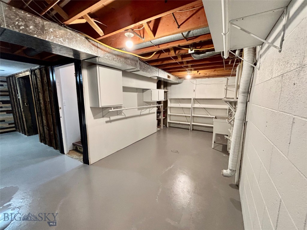 915 E Reeder Street, Dillon MT 59725