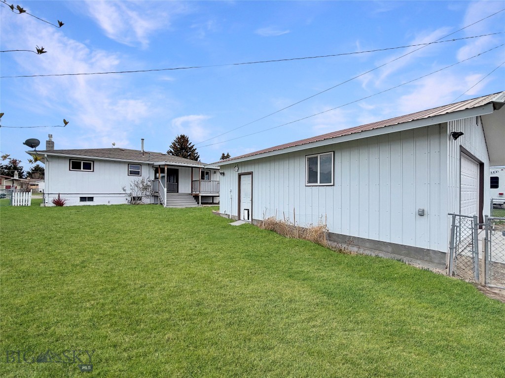 915 E Reeder Street, Dillon MT 59725