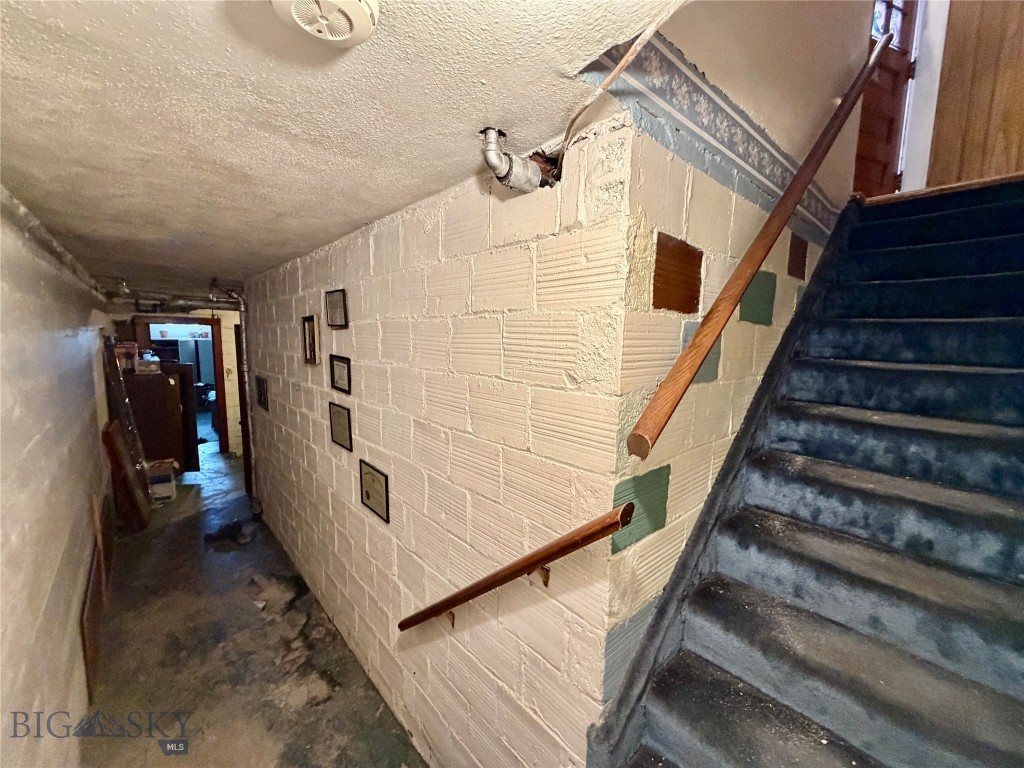 915 W Porphyry Street, Butte MT 59701