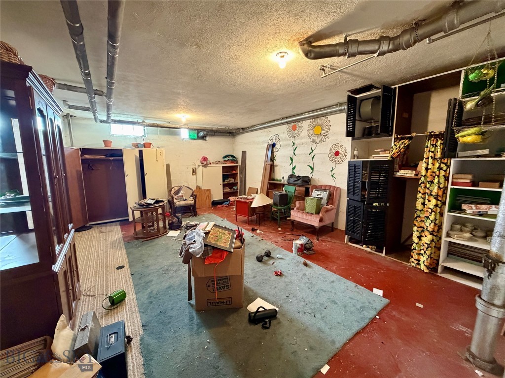 915 W Porphyry Street, Butte MT 59701