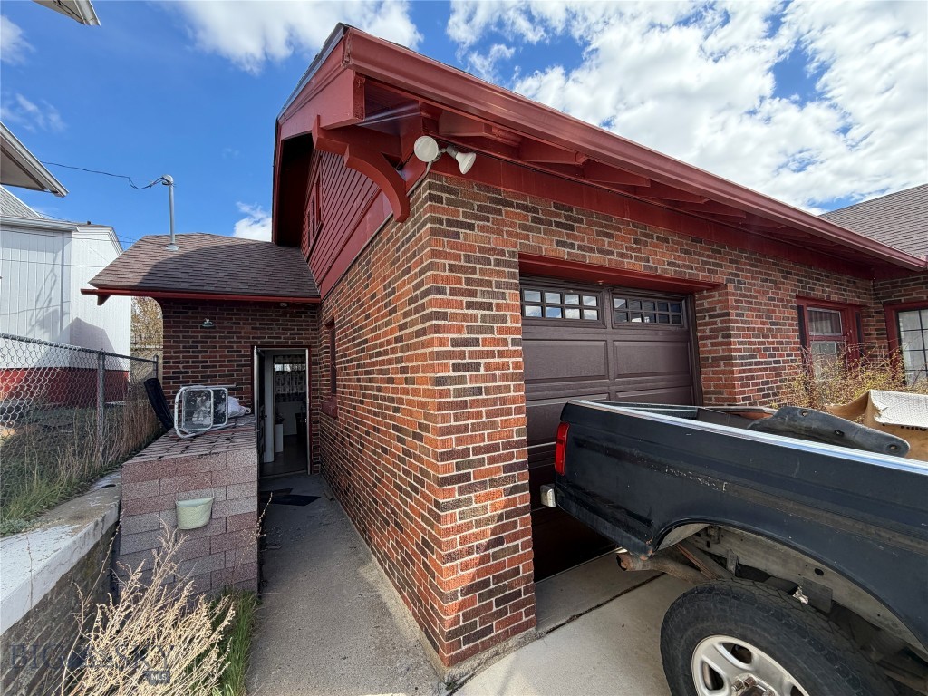 915 W Porphyry Street, Butte MT 59701