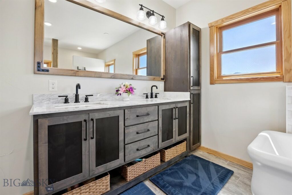 915 Point of Rocks Road, Whitehall MT 59759