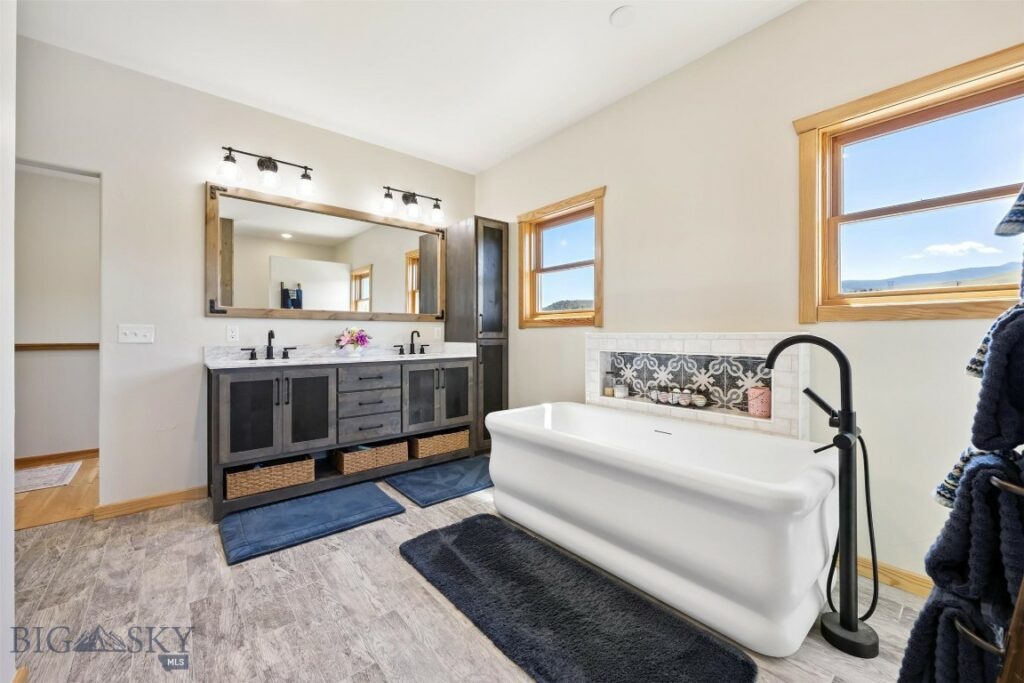 915 Point of Rocks Road, Whitehall MT 59759