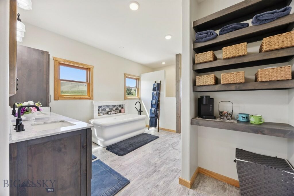 915 Point of Rocks Road, Whitehall MT 59759