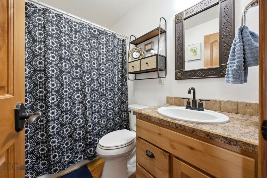 915 Point of Rocks Road, Whitehall MT 59759