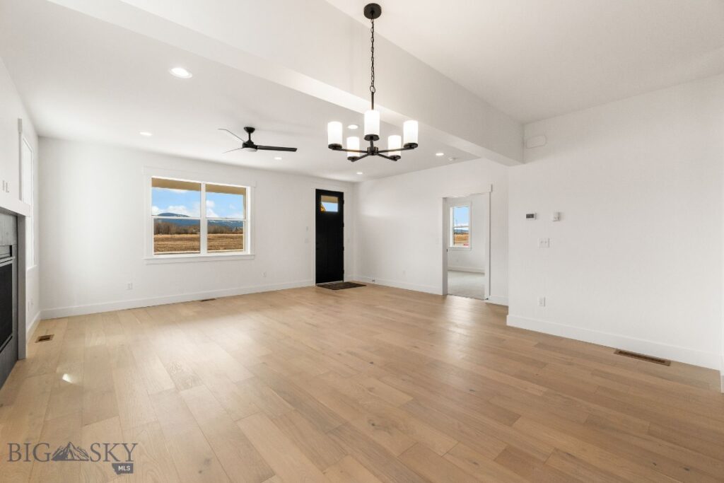 915 Arnold, Bozeman MT 59715