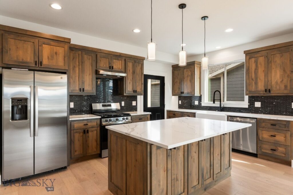 915 Arnold, Bozeman MT 59715