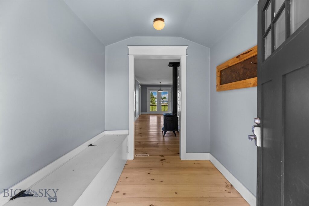 9155 S 19th Avenue, Bozeman MT 59718