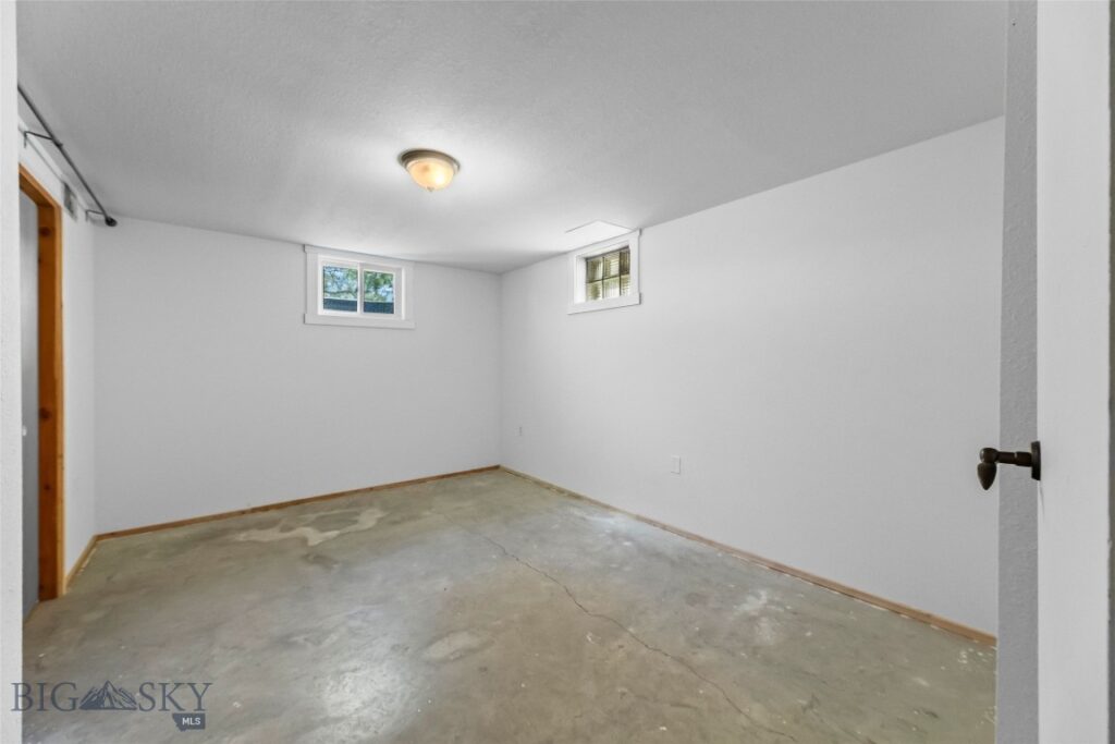 9155 S 19th Avenue, Bozeman MT 59718