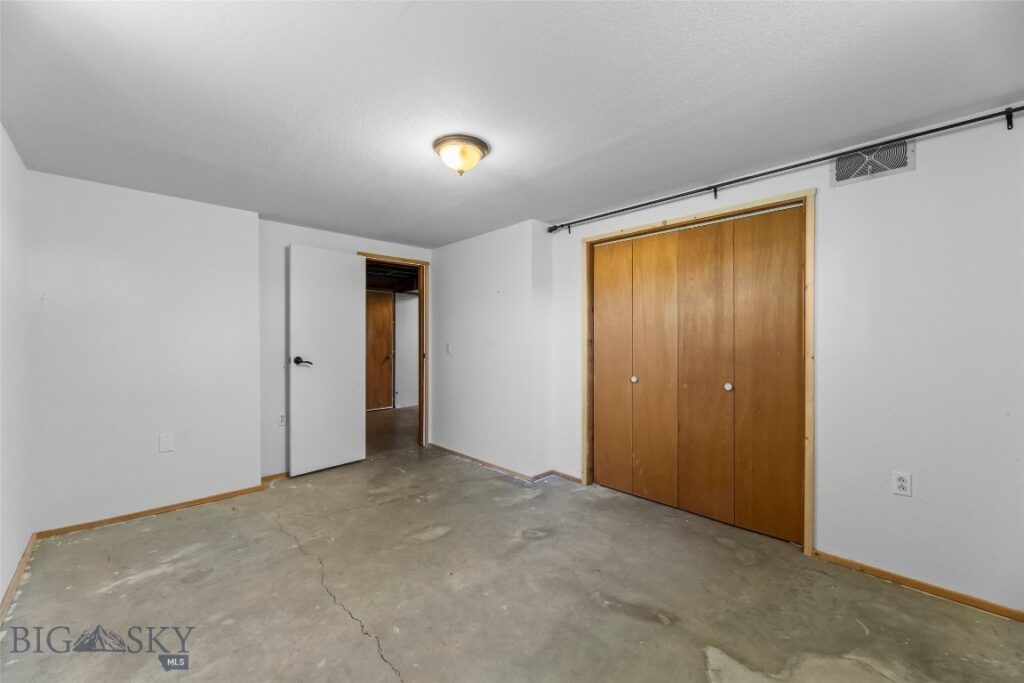 9155 S 19th Avenue, Bozeman MT 59718