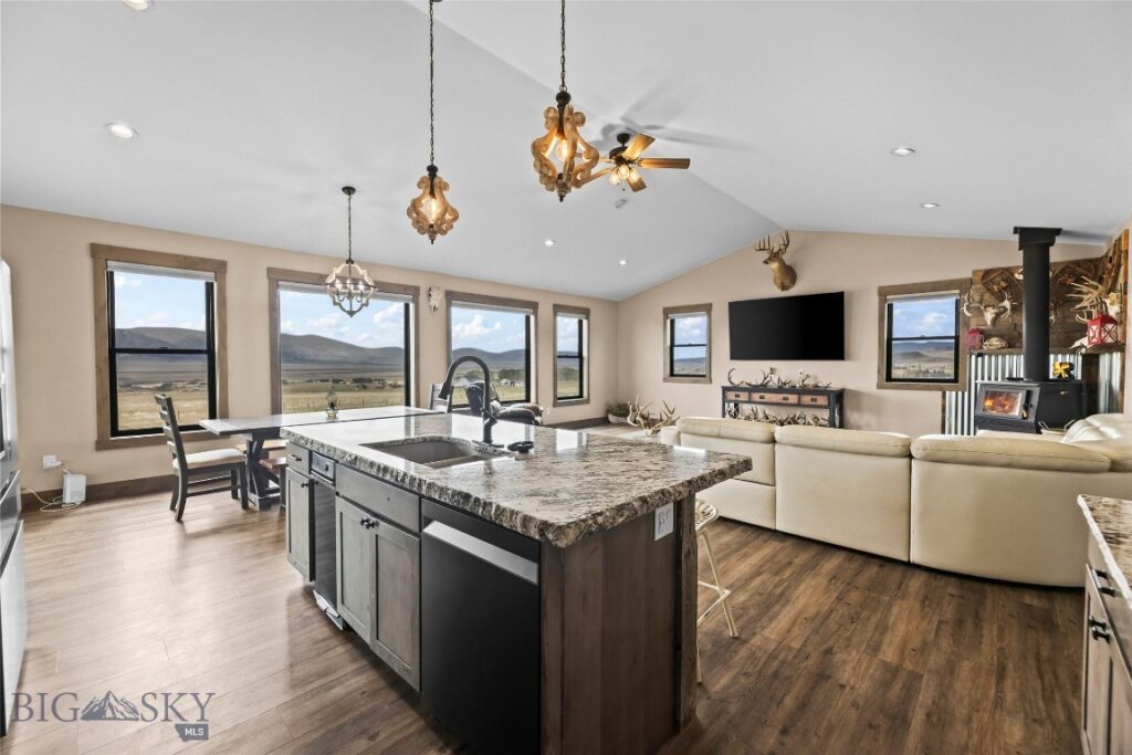 92 Depot Road, Ennis MT 59729