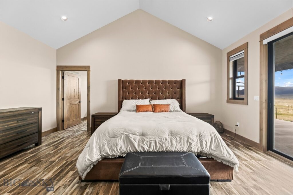 92 Depot Road, Ennis MT 59729