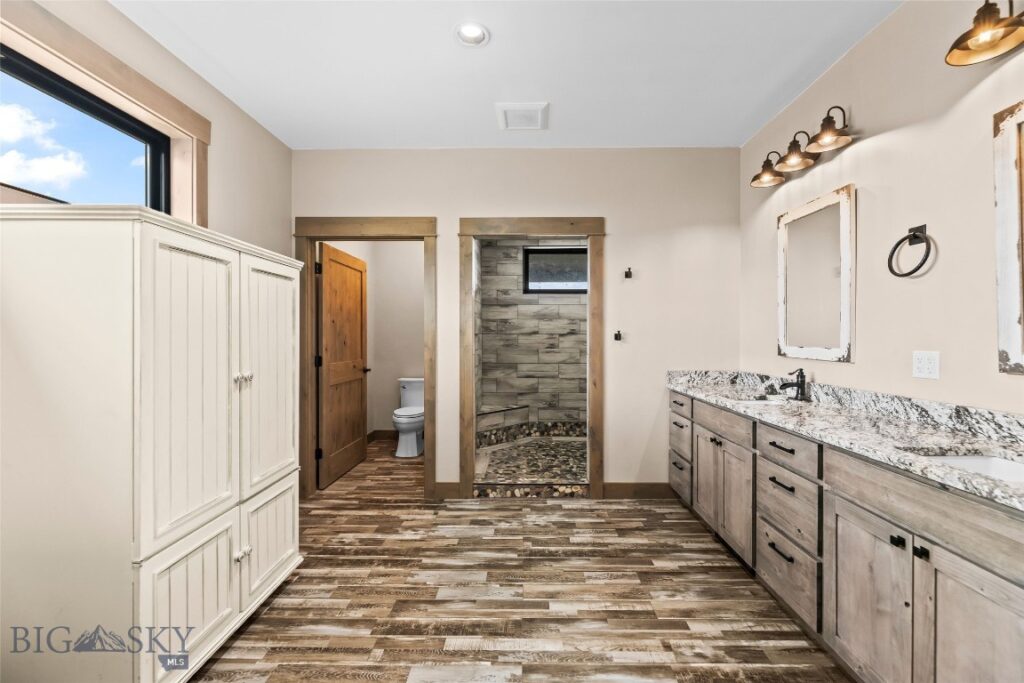 92 Depot Road, Ennis MT 59729