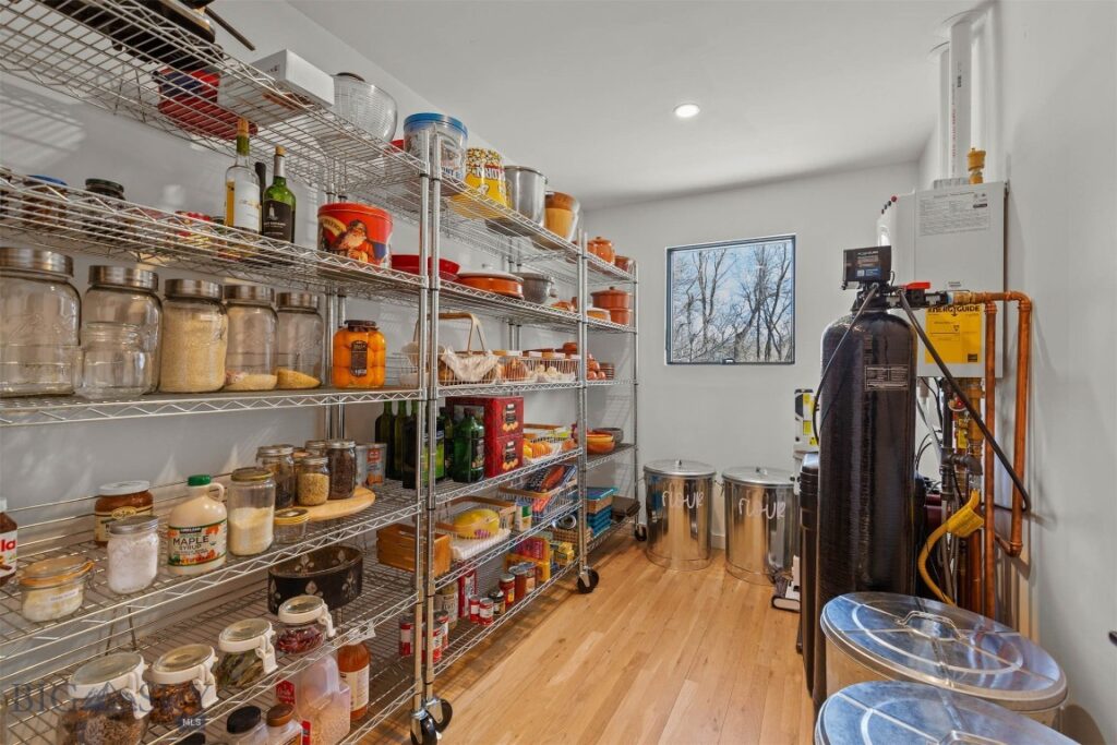 9200 River Road, Bozeman MT 59718