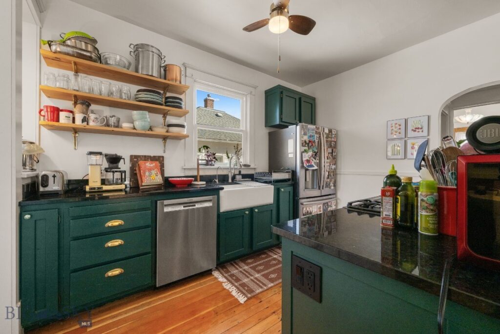 923 S Washington Street, Dillon MT 59725