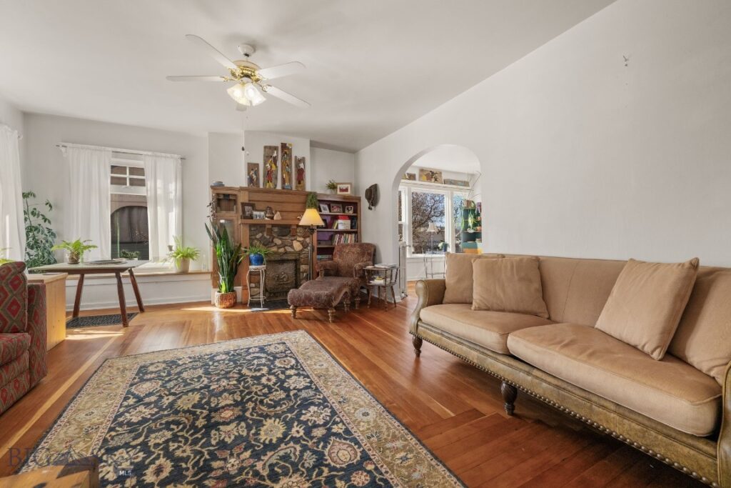 923 S Washington Street, Dillon MT 59725