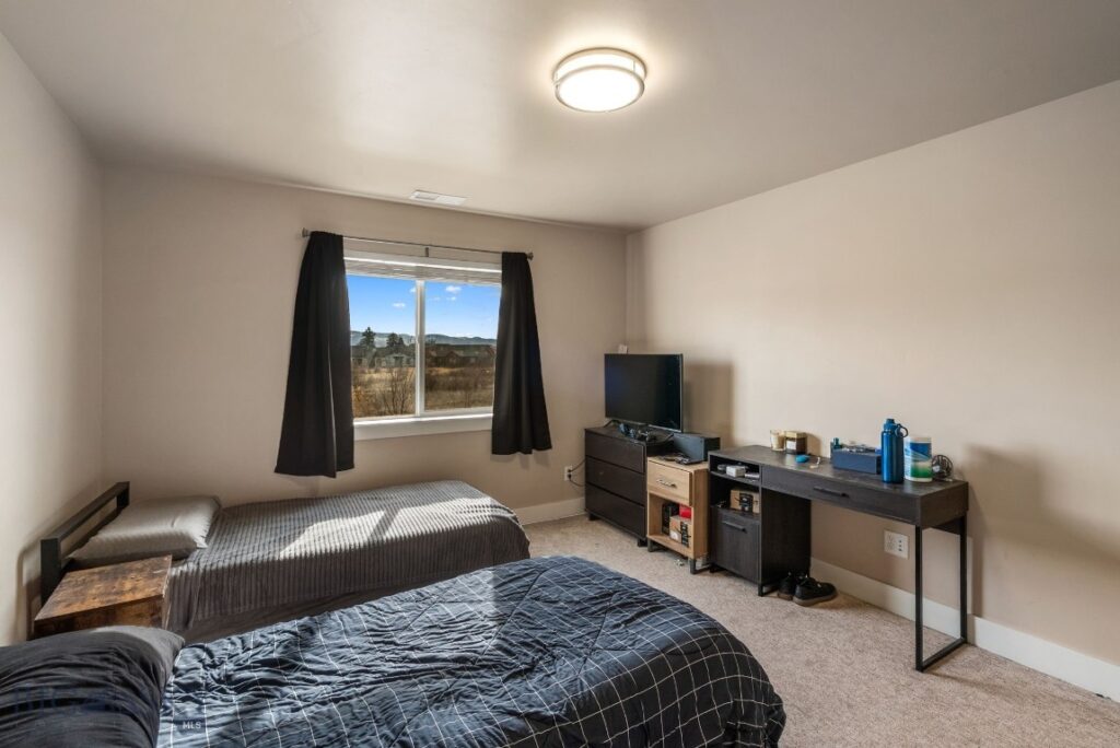 926 Abigail Lane, Bozeman MT 59718