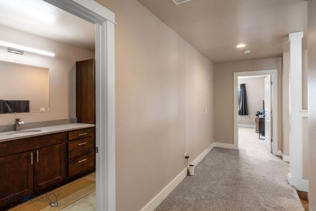 926 Abigail Lane, Bozeman MT 59718