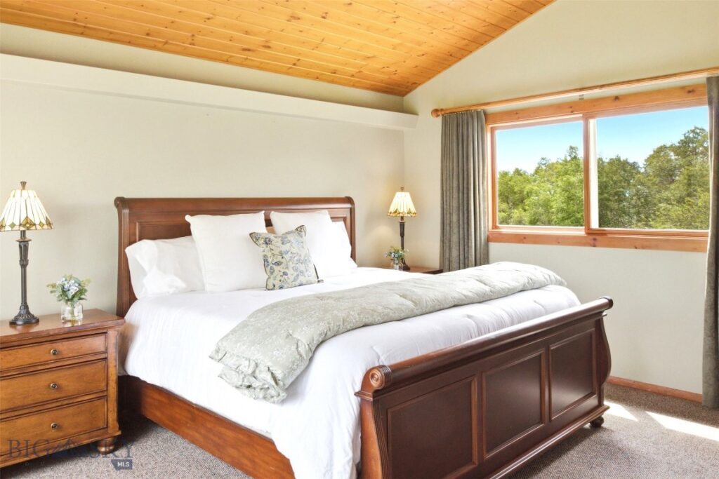 9350 Walker Road, Belgrade MT 59714