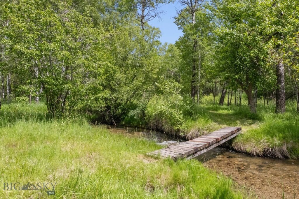 9350 Walker Road, Belgrade MT 59714