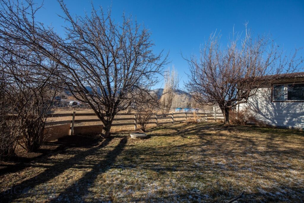 94 Willow Drive, Livingston MT 59047