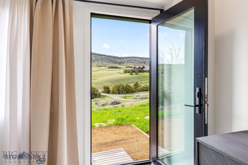 94 Rock Castle Road, Manhattan MT 59741