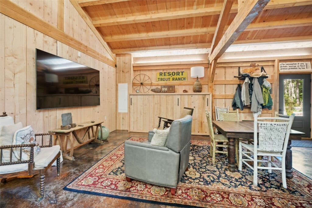 9440 Saddle Mountain Road, Bozeman MT 59715