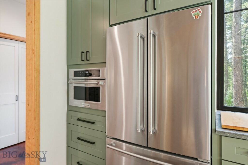 9440 Saddle Mountain Road, Bozeman MT 59715